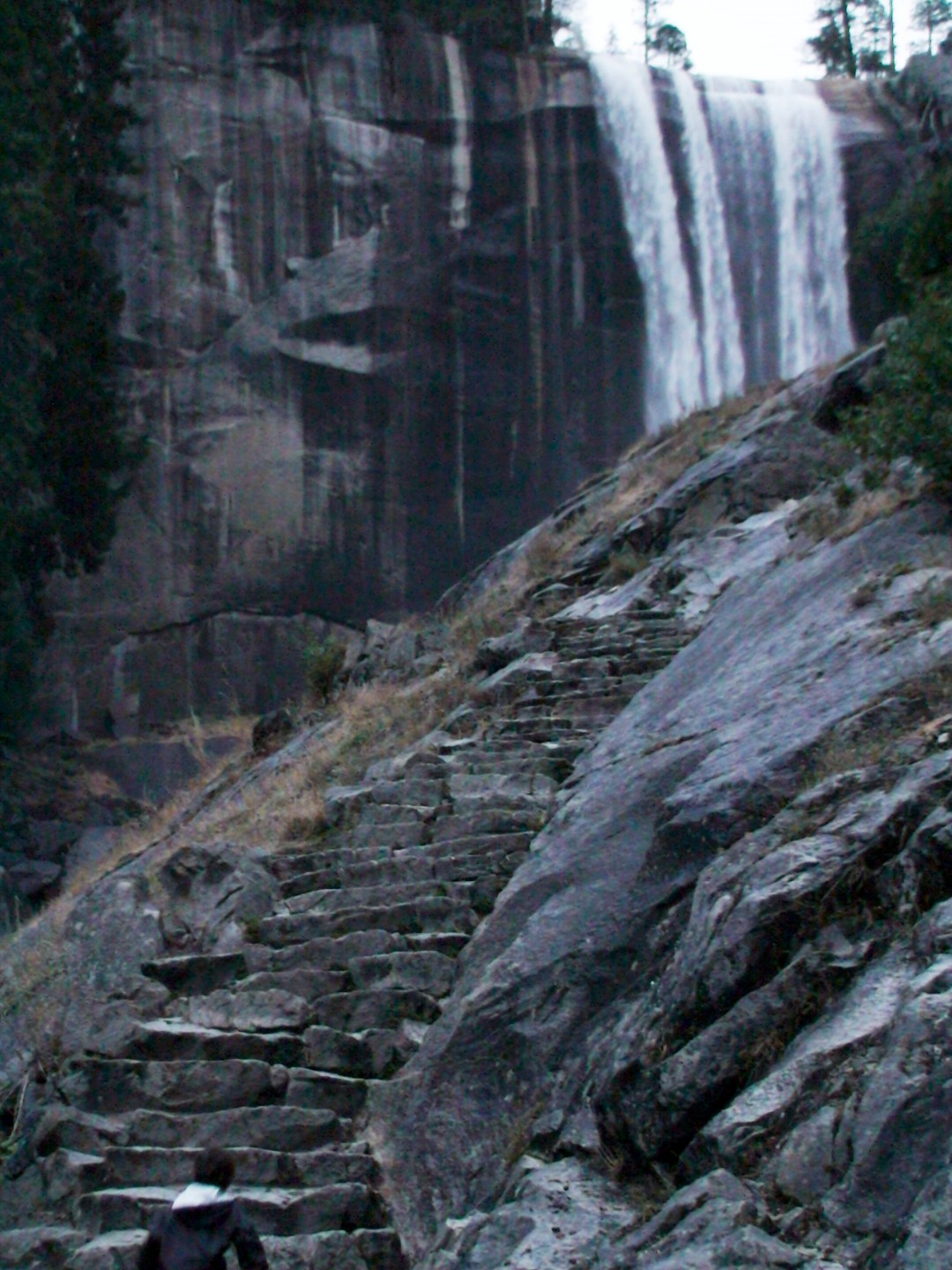Vernal falls trail